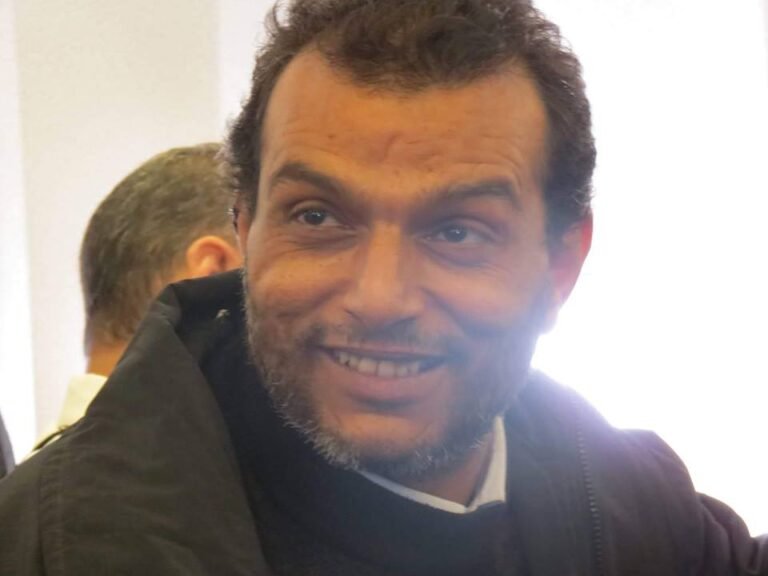 ياسر أبو العينين