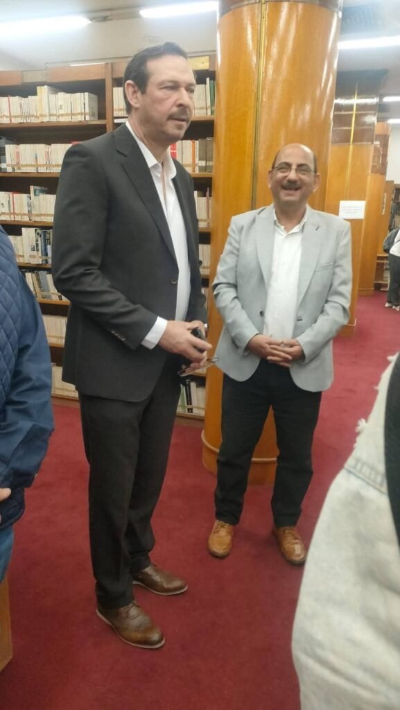 WhatsApp-Image-2026-04-15-at-6.26.59-PM-1-577x1024 الشيوي في جولة تفقدية: دعم مكتبة القاهرة الكبرى وتعزيز دور المركز القومي للمسرح