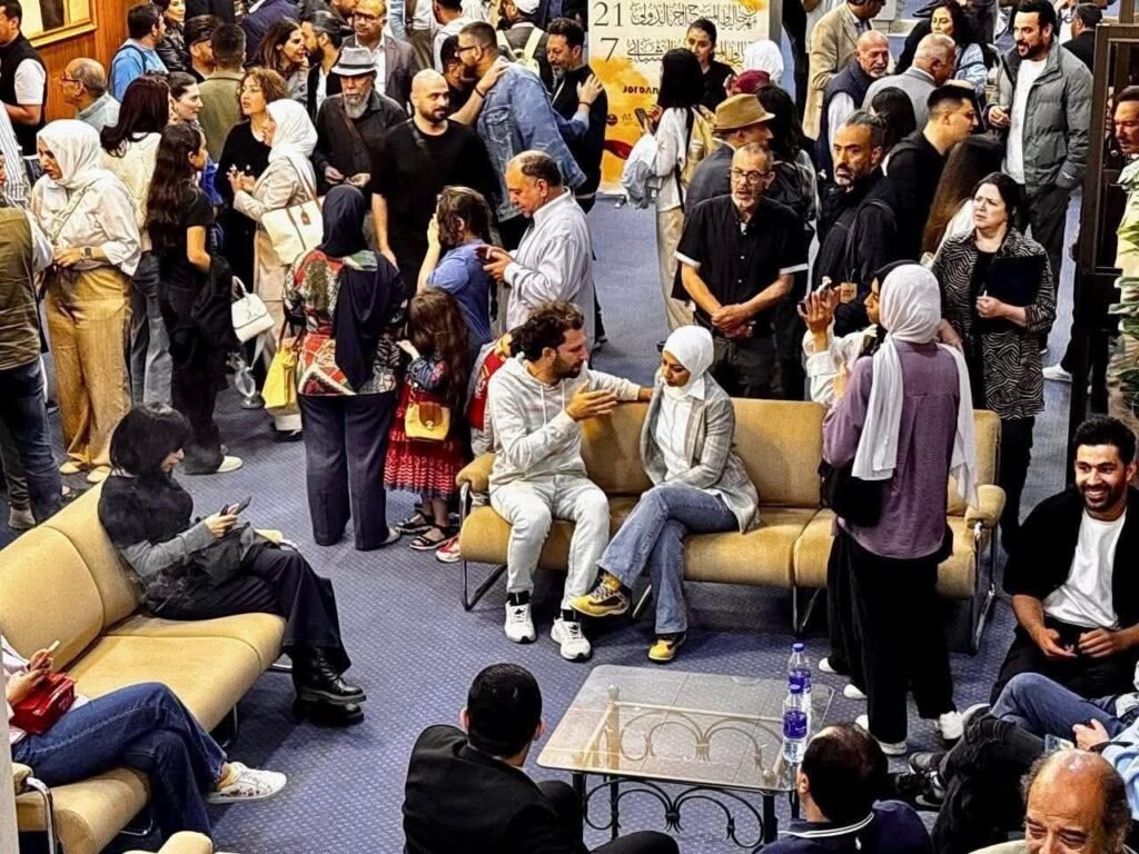 fb_img_17795357173911034652023212178750-1024x768 علي عليان: أقمنا مهرجان ليالي المسرح الحر الدولي وسط الحرب.. لأن المسرح ضرورة لا رفاهية